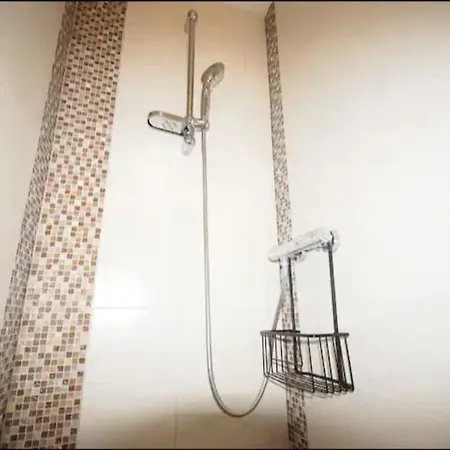 Διαμέρισμα T2 Rez De Jardin Acces Direct