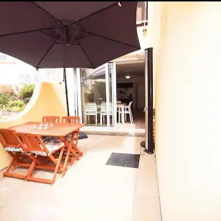 Apartment T2 Rez De Jardin Acces Direct