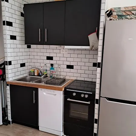 T2 Rez De Jardin Acces Direct