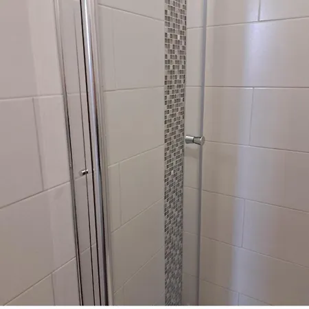 Apartamento T2 Rez De Jardin Acces Direct